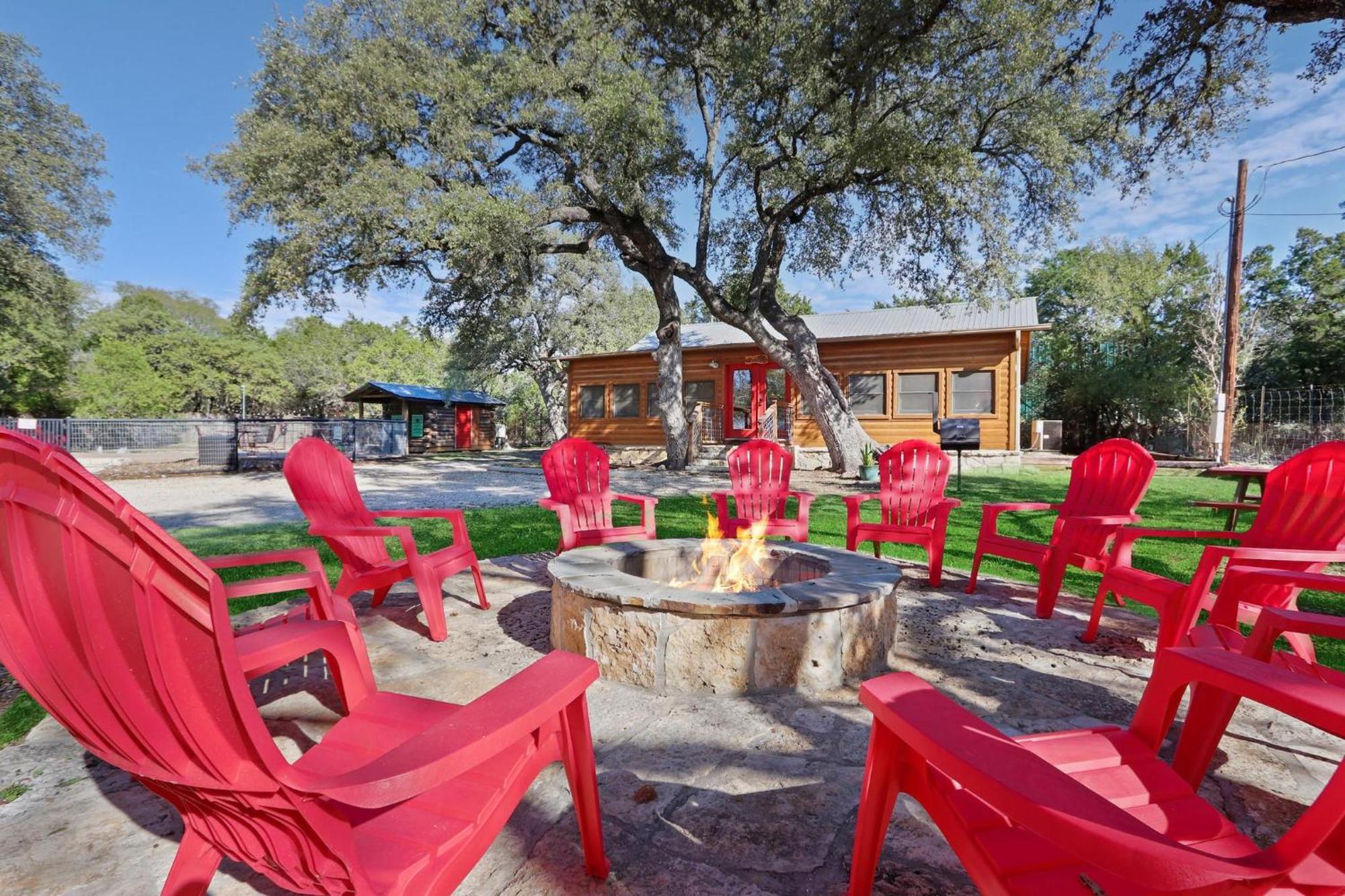 Wimberley Log Cabins Resort And Suites- Unit 7 Экстерьер фото